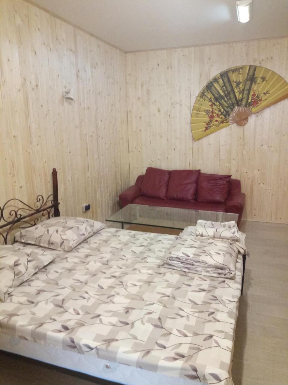 Apartment On Stepana Bandery 37 Постійне Електропостачання Lviv Bagian luar foto